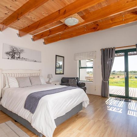 Tortoise Trail Lodge Langebaan Esterno foto