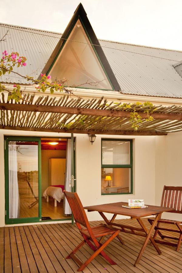 Tortoise Trail Lodge Langebaan Esterno foto