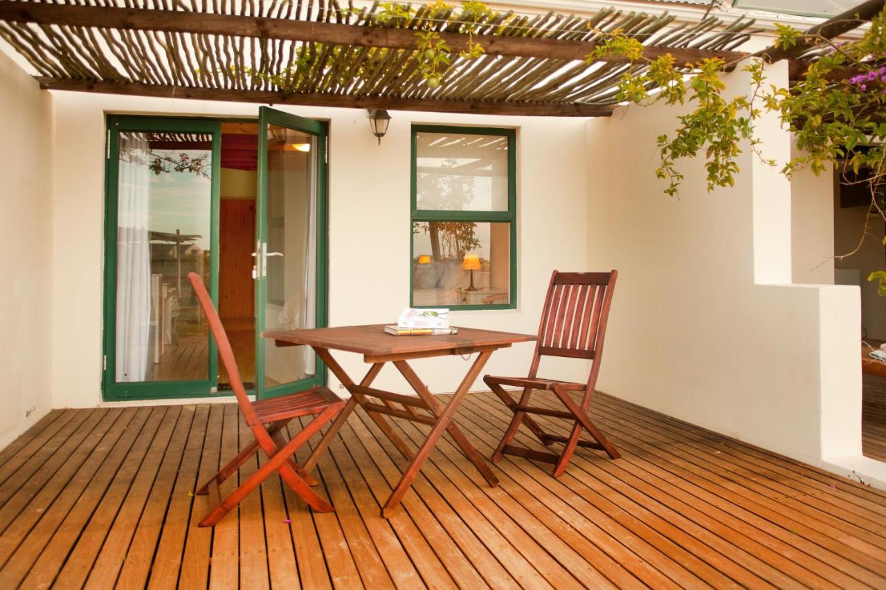 Tortoise Trail Lodge Langebaan Esterno foto